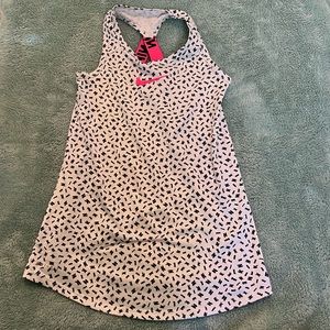 Girls Nike tank top